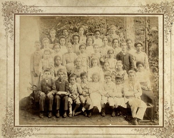 Escola Normal de Sabará - 1903