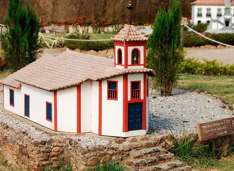 Miniatura da Igrejinha do Ó de Sabará - www.miniestradareal.com