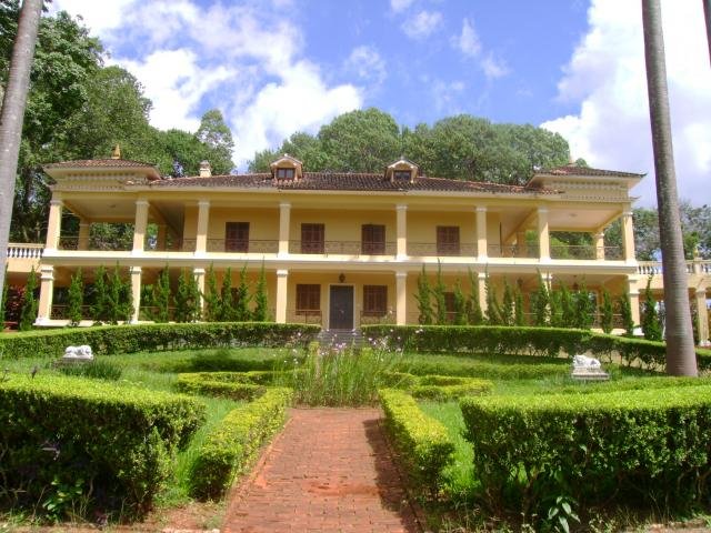 Um pouco da História de Sabará – Clube Albert Sharlé