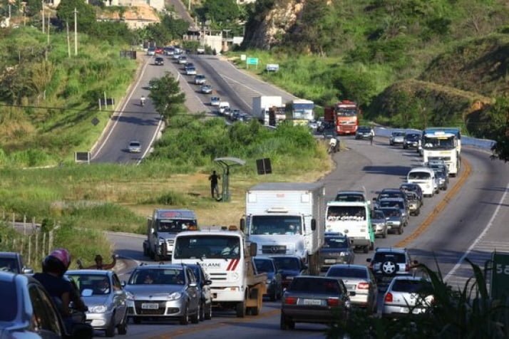 Batida deixou vários feridos em estado grave na BR 381 em Sabará