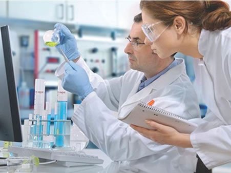 Curso Técnico de Análises Clínicas de graça aqui em Sabará