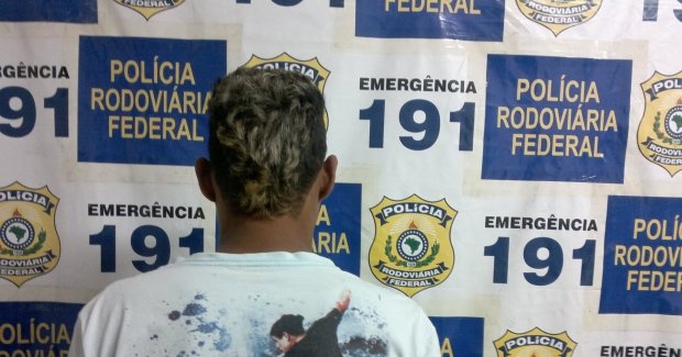 Caminhão roubado há três meses é recuperado em Sabará