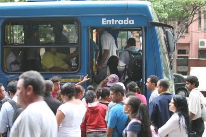 Justiça suspende aumento das passagens de ônibus de BH