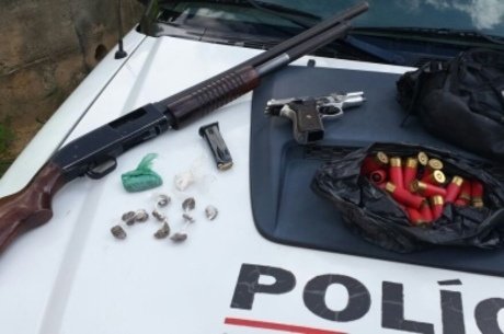 Dois homens são presos com armas após tiroteio em Sabará