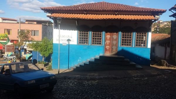 Câmara de Sabará aprova, em segundo turno, lei do transporte suplementar
