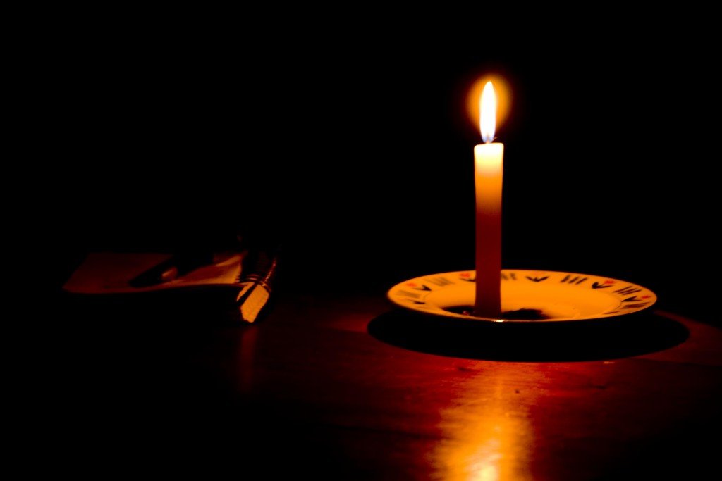 Casal de Sabará será indenizado pela Cemig por falta de luz em festa de casamento