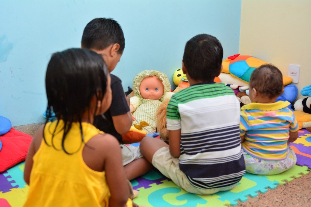 Neste ano, crianças das cidades de Sabará, Santa Luzia e Jaboticatubas poderão passar o Natal em uma família de padrinhos