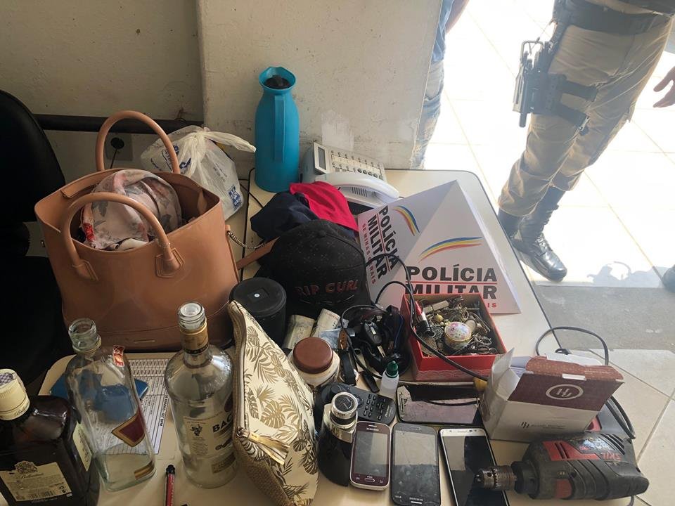 Polícia prende autores de furto em residência no bairro Arraial Velho, em Sabará