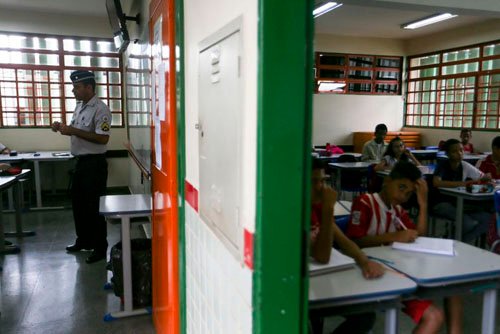 Prazo para realização da matrícula nas escolas estaduais de Minas termina em 14 de janeiro