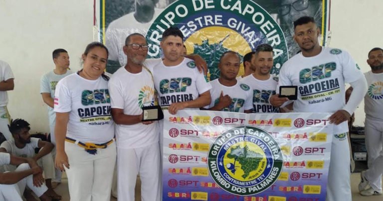 Conheça o Grupo Kilombo dos Palmares que ensina capoeira em Sabará