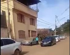 Trânsito complicado na manhã desta segunda(27) em Sabará
