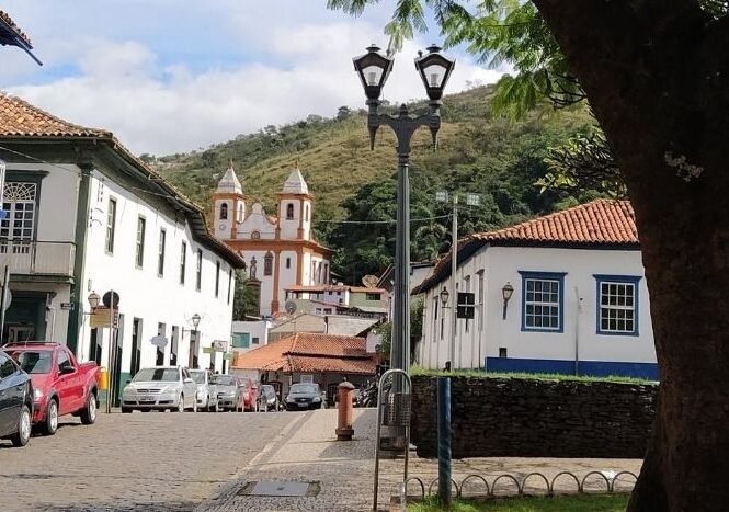 Prefeitura de Sabará suspende temporariamente cobrança do IPTU 2025 para contribuintes que questionaram valores