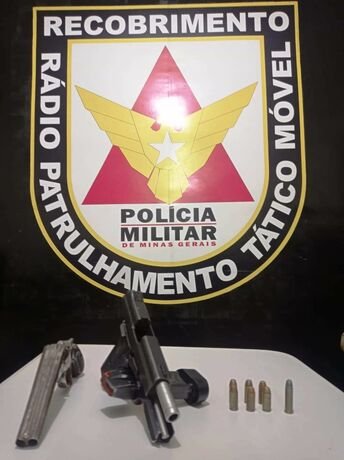 Polícia termina com Baile Funk e apreendem duas armas no bairro Adelmolândia em Sabará