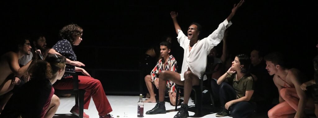 Inscrições abertas para cursos gratuitos de dança, música, teatro e artes visuais