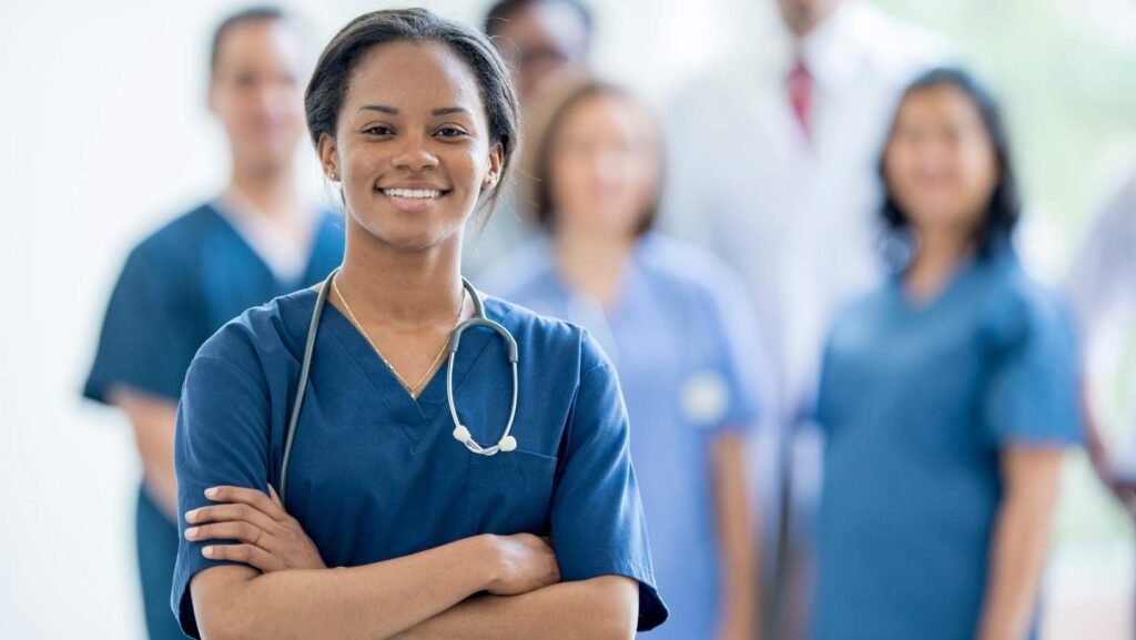 Fhemig abre vagas para níveis técnico e superior em BH