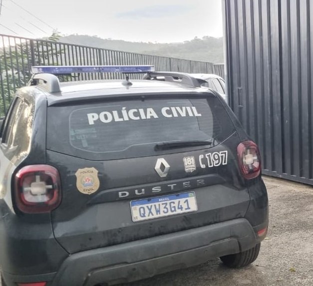 Homem é preso por diversos crimes cometidos contra a mãe em Sabará