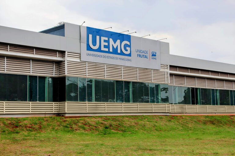 Uemg abre inscrições para o Vestibular 2026 com cerca de 5 mil vagas em todo o estado